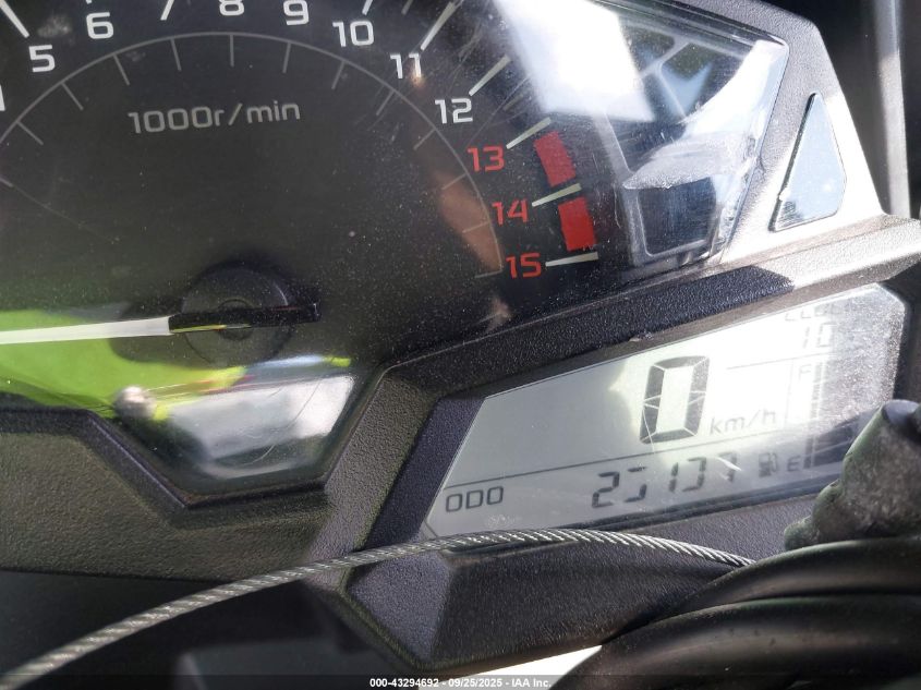 2013 Kawasaki Ex300 A VIN: JKAEX8A15DDA09568 Lot: 43294692