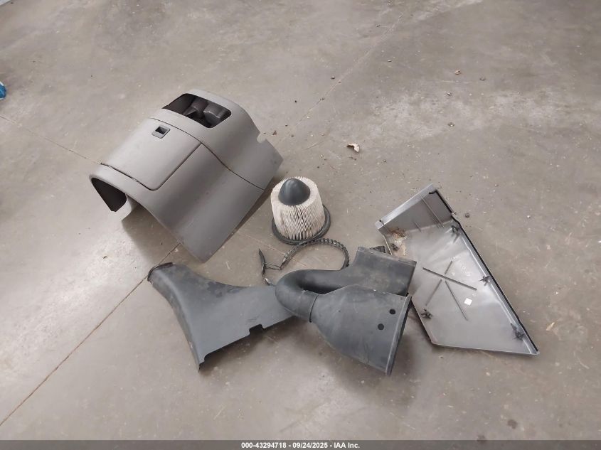 2001 Ford E-250 Commercial/Recreational VIN: 1FTNE24L81HA40126 Lot: 43294718