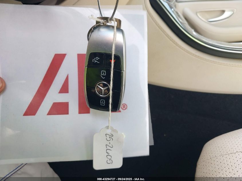 2018 Mercedes-Benz E 300 VIN: WDDZF4JB0JA338383 Lot: 43294727