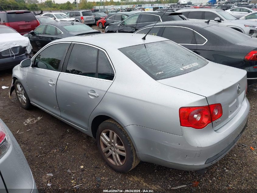 2007 Volkswagen Jetta Wolfsburg Edition VIN: 3VWEF71K57M070188 Lot: 43294734