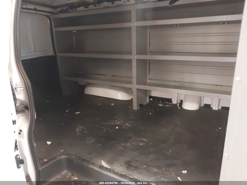 2022 Chevrolet Express Cargo Rwd 2500 Regular Wheelbase Wt VIN: 1GCWGAFP6N1258797 Lot: 43294790