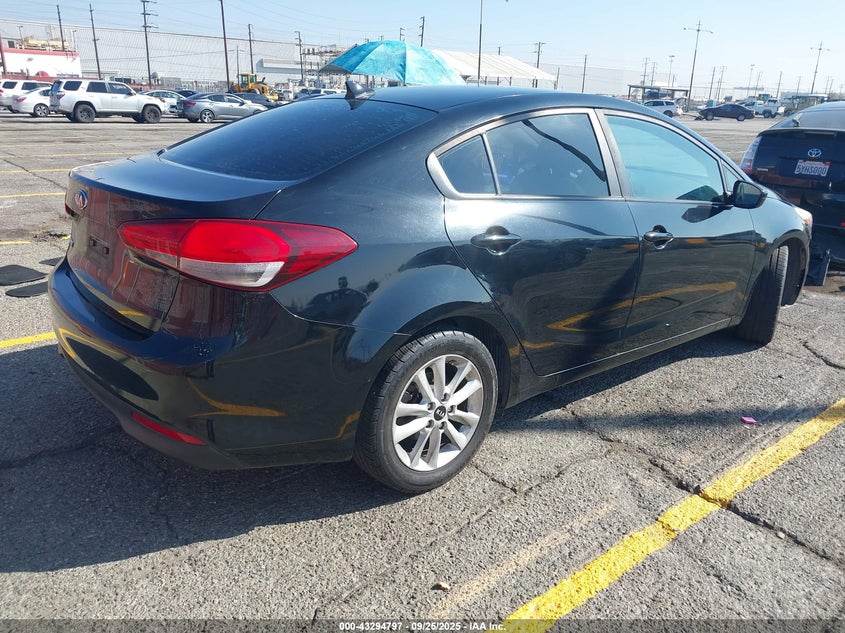 Vin: 3kpfl4a70he017064, lot: 43789404, kia forte lx 20174