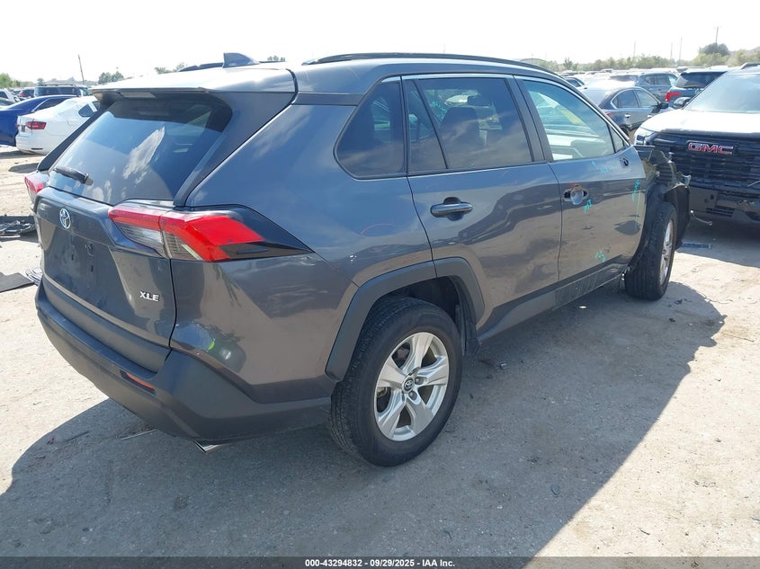 2T3W1RFV5MW112857 2021 TOYOTA RAV 4 photo no. 4