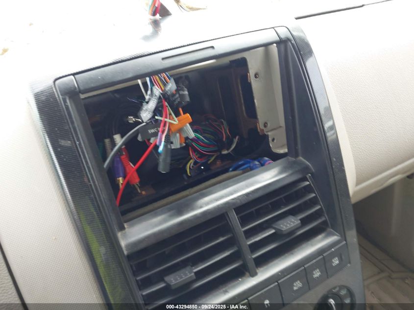 2007 Ford Explorer Xlt VIN: 1FMEU73EX7UB85991 Lot: 43294850