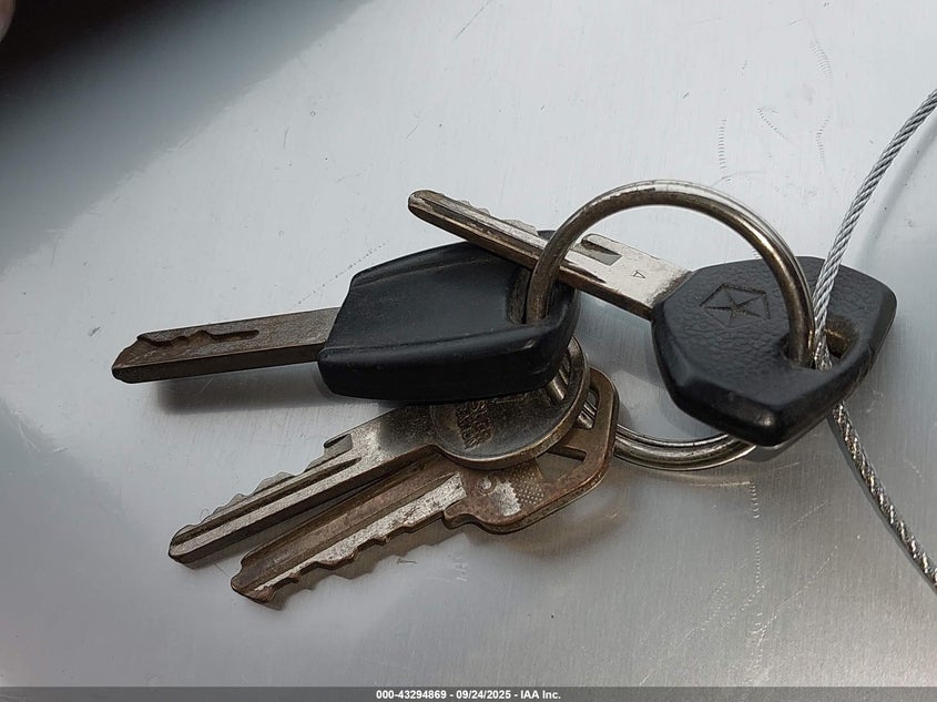 1988 Chrysler Fifth Avenue VIN: 1C3BF66P1JW154010 Lot: 43294869