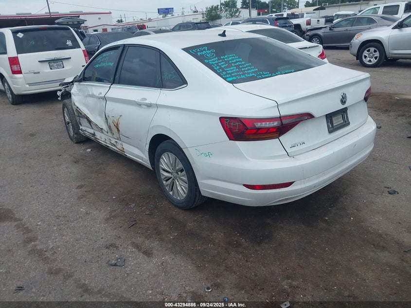 3VWN57BU8KM217048 2019 VOLKSWAGEN JETTA photo no. 3
