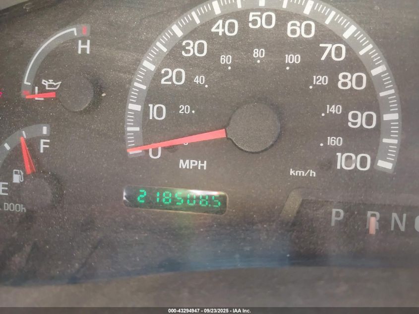 2002 Ford Expedition Xlt VIN: 1FMRU15W72LA39129 Lot: 43294947