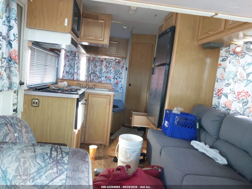 1993 Ford Econoline E350 Cutaway Van VIN: 1FDKE30G4PHA48133 Lot: 43294985