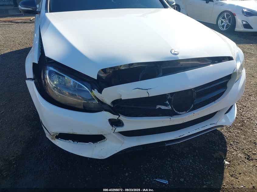 2015 MERCEDES-BENZ C 300 4MATIC 55SWF4KB2FU040653