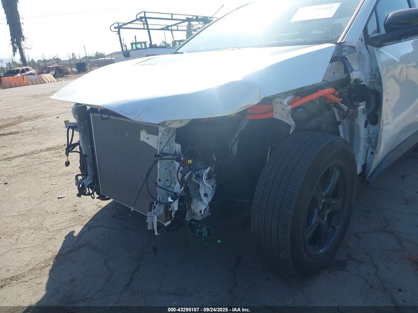 2025 Toyota Bz4X Xle VIN: JTMAAAAAXSA069192 Lot: 43295107