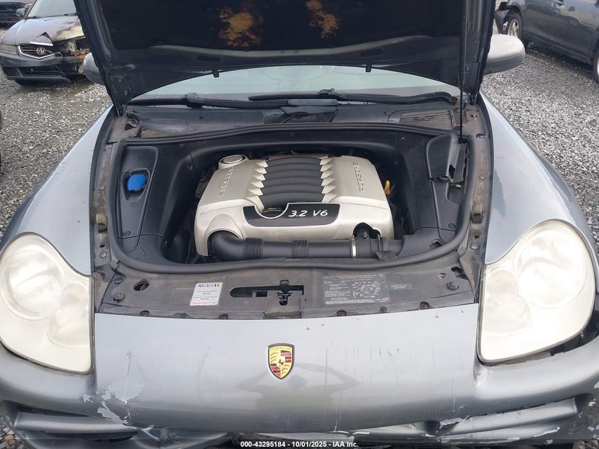 2004 Porsche Cayenne V6 VIN: WP1AA29PX4LA22717 Lot: 43295184