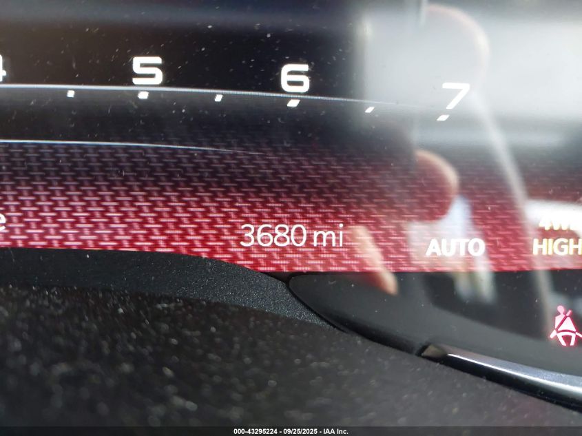 2025 Ram 1500 Big Horn 4X4 6'4 Box VIN: 1C6SRFMP3SN694043 Lot: 43295224