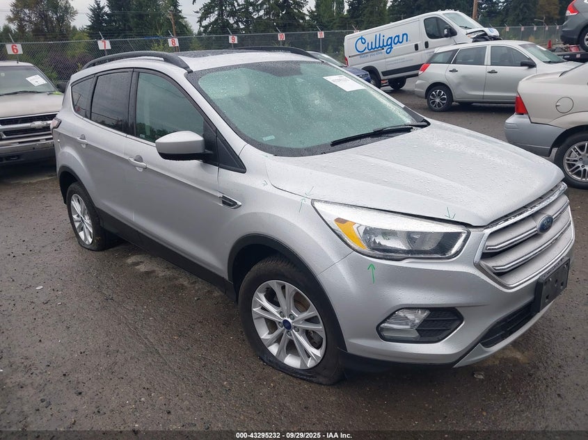 2018 FORD ESCAPE SE - 1FMCU9GD2JUB74818
