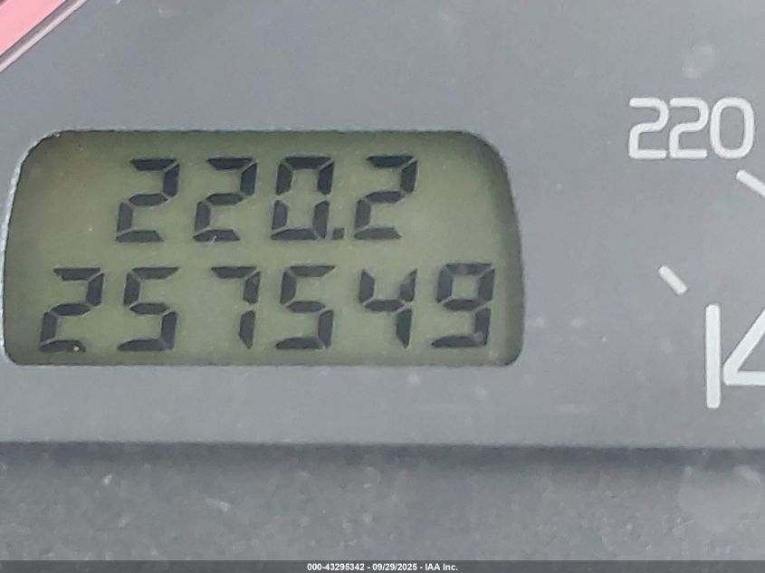 1998 Volvo V70 Gtas/Gtms VIN: YV1LW5572W2520450 Lot: 43295342