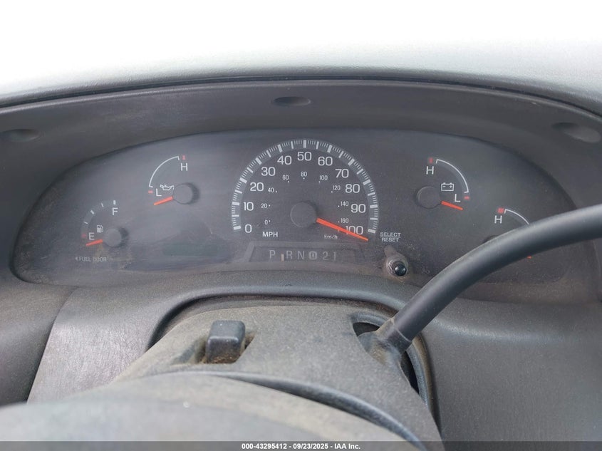 2001 Ford F-150 Lariat/Xl/Xlt VIN: 1FTRX17W51KF71833 Lot: 43295412