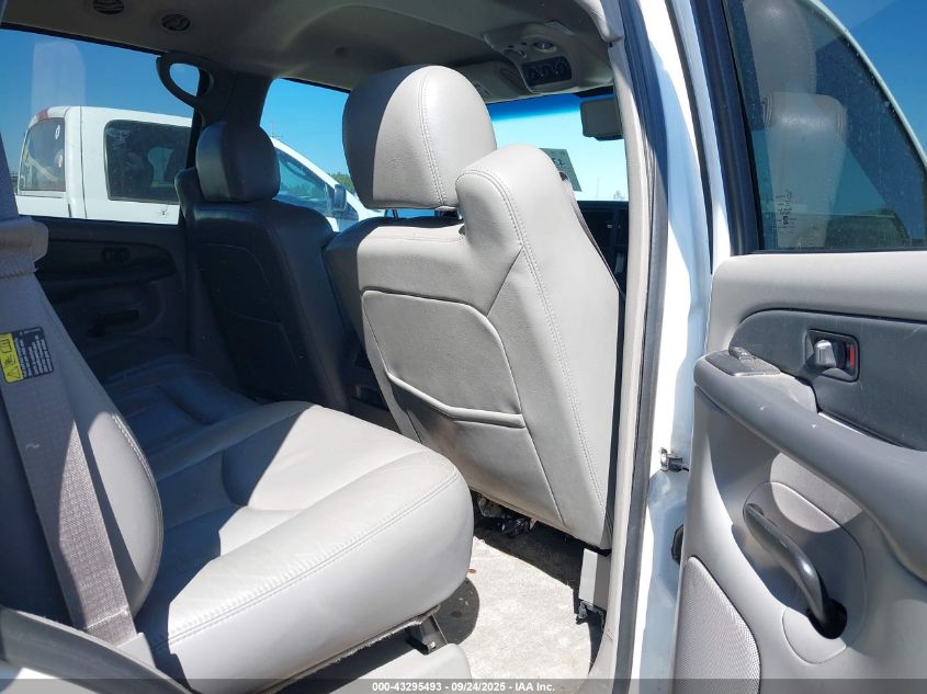 2003 Chevrolet Tahoe Lt VIN: 1GNEC13Z83J341326 Lot: 43295493