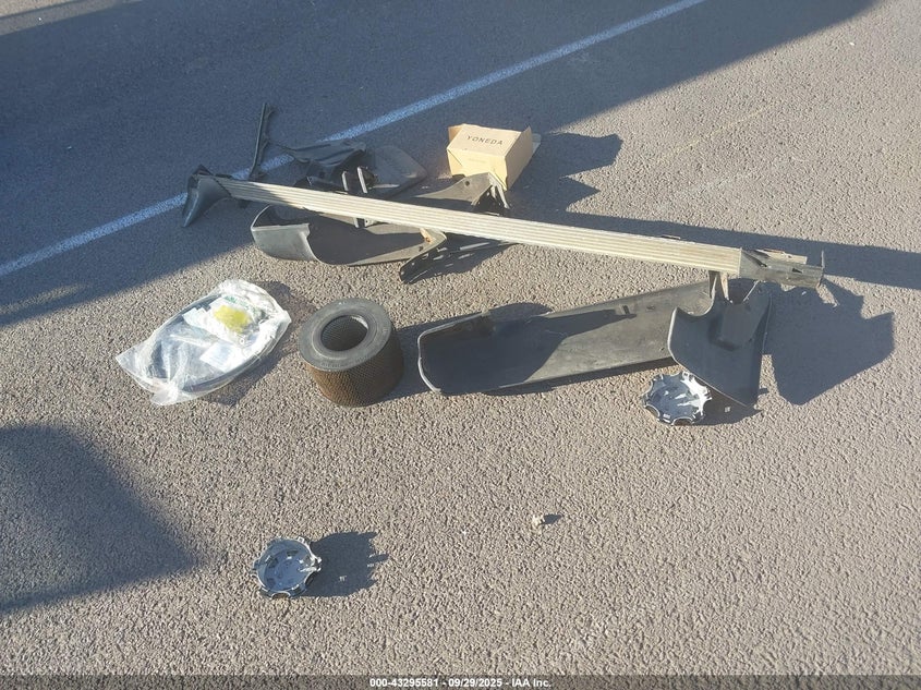 1995 Toyota Land Cruis VIN: KZJ780038014 Lot: 43295581