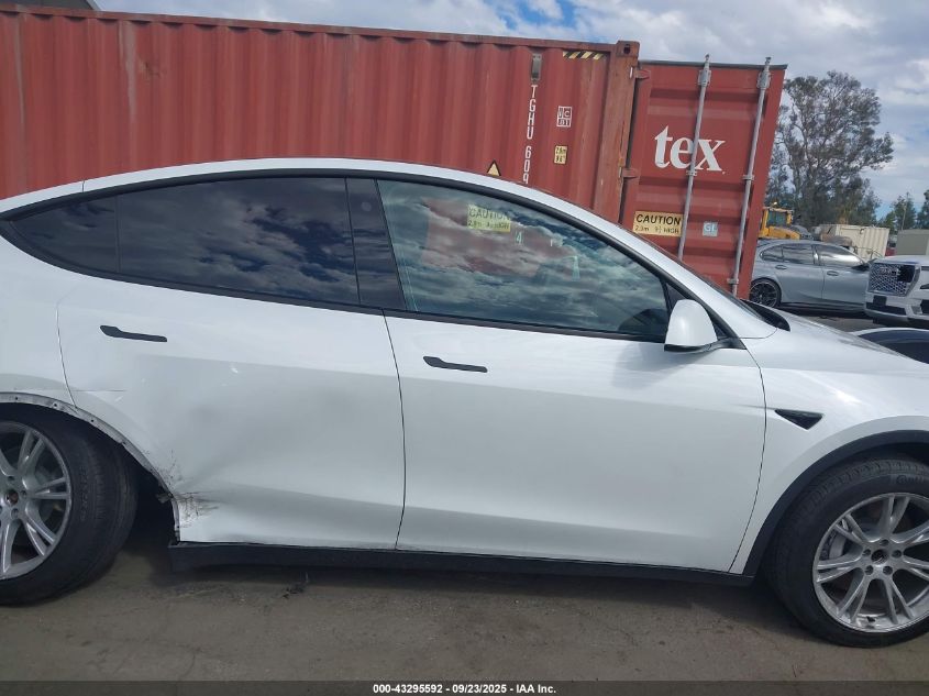 2021 Tesla Model Y Standard Range Rear-Wheel Drive VIN: 5YJYGDED0MF133544 Lot: 43295592