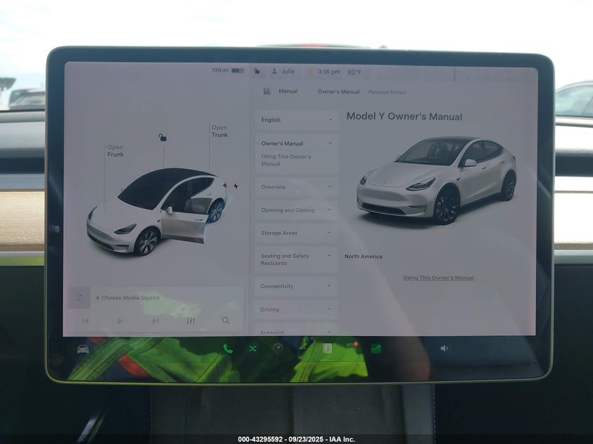 2021 Tesla Model Y Standard Range Rear-Wheel Drive VIN: 5YJYGDED0MF133544 Lot: 43295592