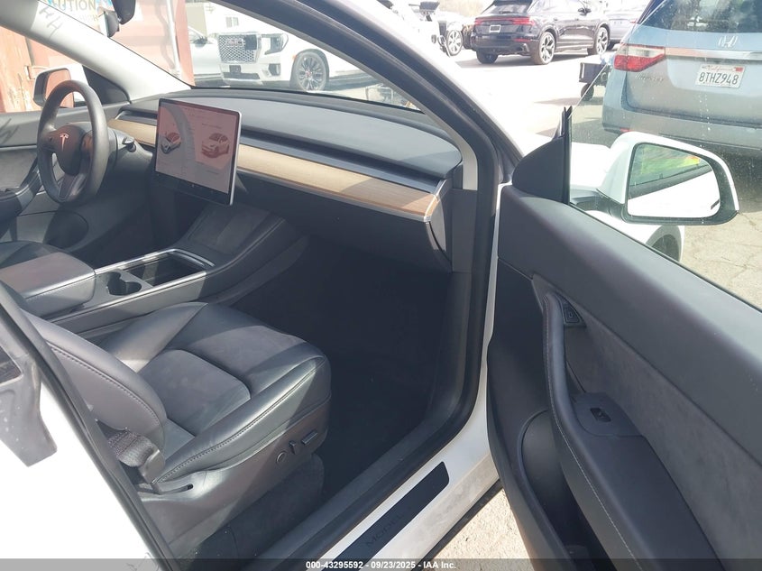 5YJYGDED0MF133544 2021 TESLA MODEL Y photo no. 5