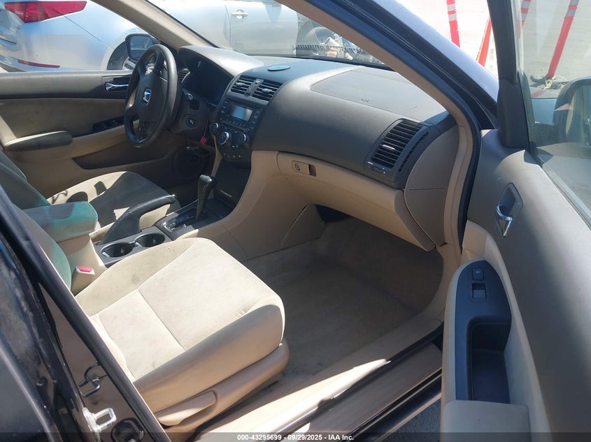 1HGCM66344A090986 2004 HONDA ACCORD photo no. 5