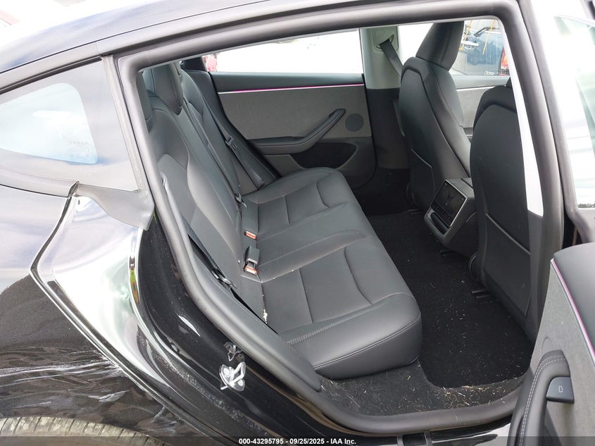 2025 Tesla Model 3 Long Range Rear-Wheel Drive VIN: 5YJ3E1EA3SF028952 Lot: 43295795