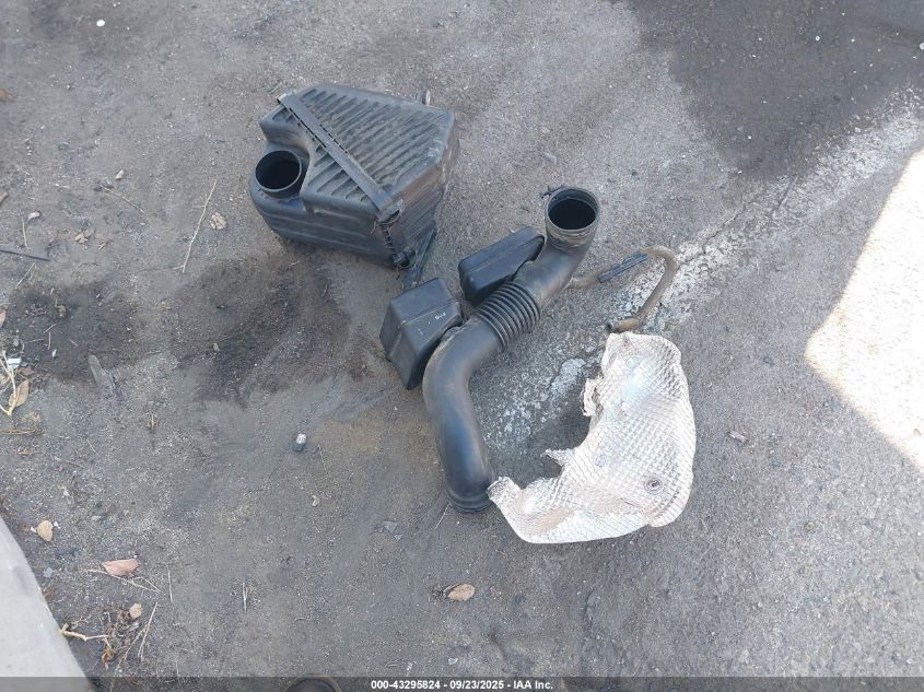 2013 Kia Sorento Lx VIN: 5XYKT3A64DG383316 Lot: 43295824