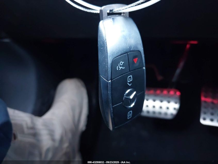 2020 MERCEDES-BENZ GLB 250 4MATIC - WDC4M4HB8LW009589