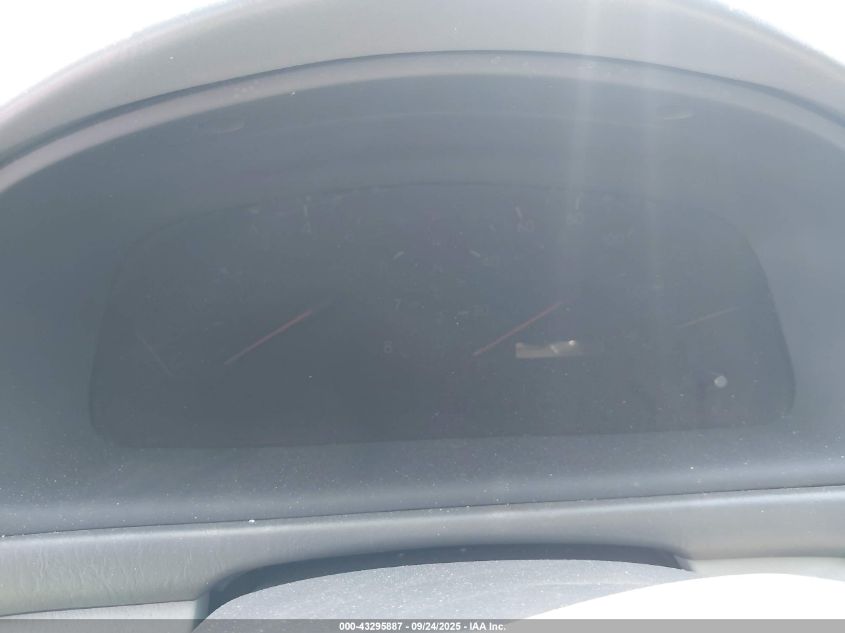 1999 Lexus Es 300 VIN: JT8BF28G5X5062137 Lot: 43295887