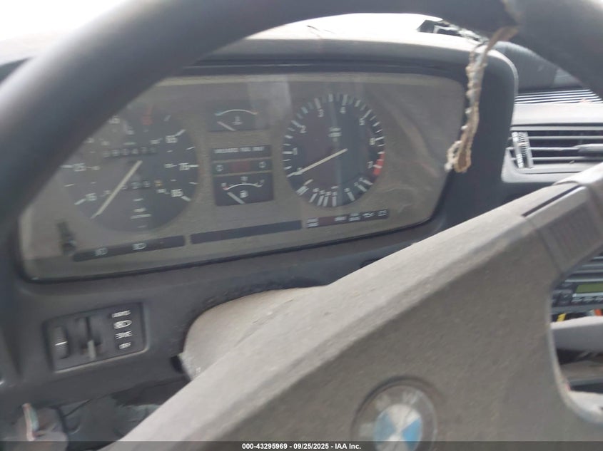 WBAFF4402C7365329 1982 BMW 7ER photo no. 7