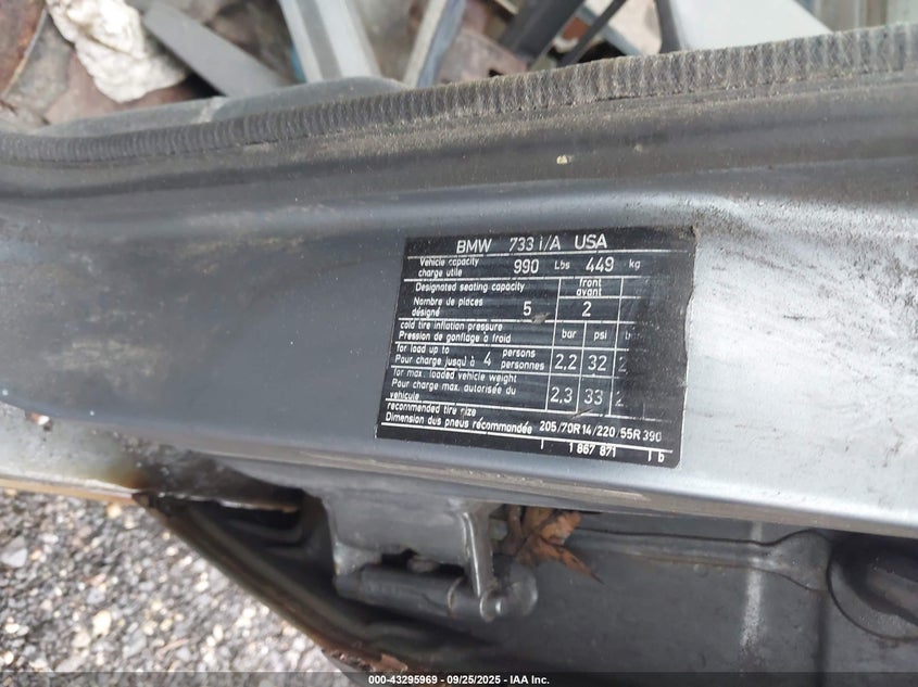 WBAFF4402C7365329 1982 BMW 7ER photo no. 9