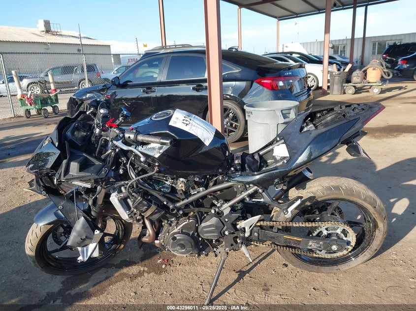 2024 Kawasaki Ex500 H VIN: ML5EXGH12RDA29185 Lot: 43296011