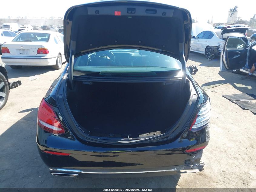 2019 Mercedes-Benz E 300 VIN: WDDZF4JB9KA587783 Lot: 43296085
