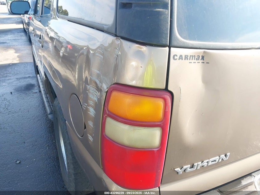 2003 GMC Yukon Slt VIN: 1GKEC13V63R148376 Lot: 43296229