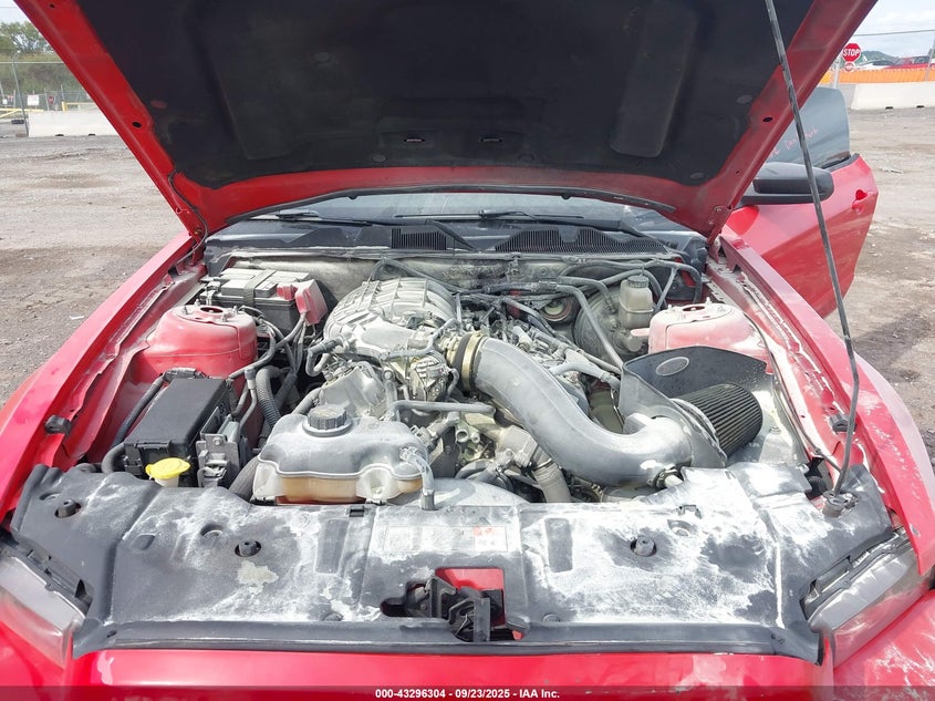 2014 Ford Mustang V6 VIN: 1ZVBP8AM7E5288210 Lot: 43296304