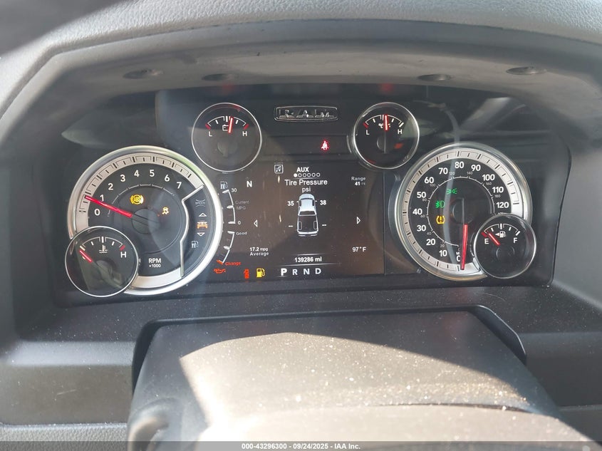 2019 RAM 1500 CLASSIC BIG HORN  4X2 5'7 BOX - 1C6RR6LT3KS573429