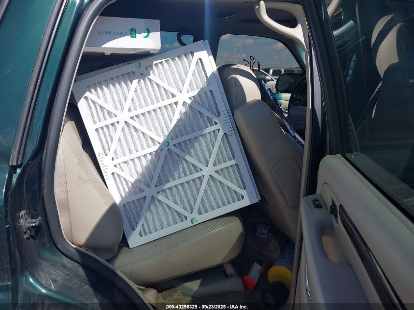 2002 Cadillac Escalade Standard VIN: 1GYEK63N72R290501 Lot: 43296329