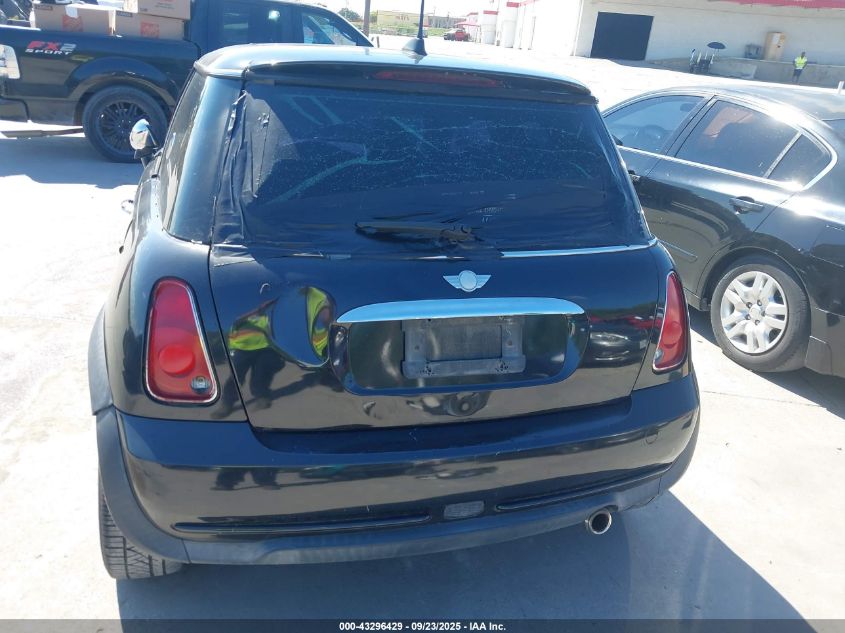 2006 Mini Cooper VIN: WMWRC33556TK73138 Lot: 43296429