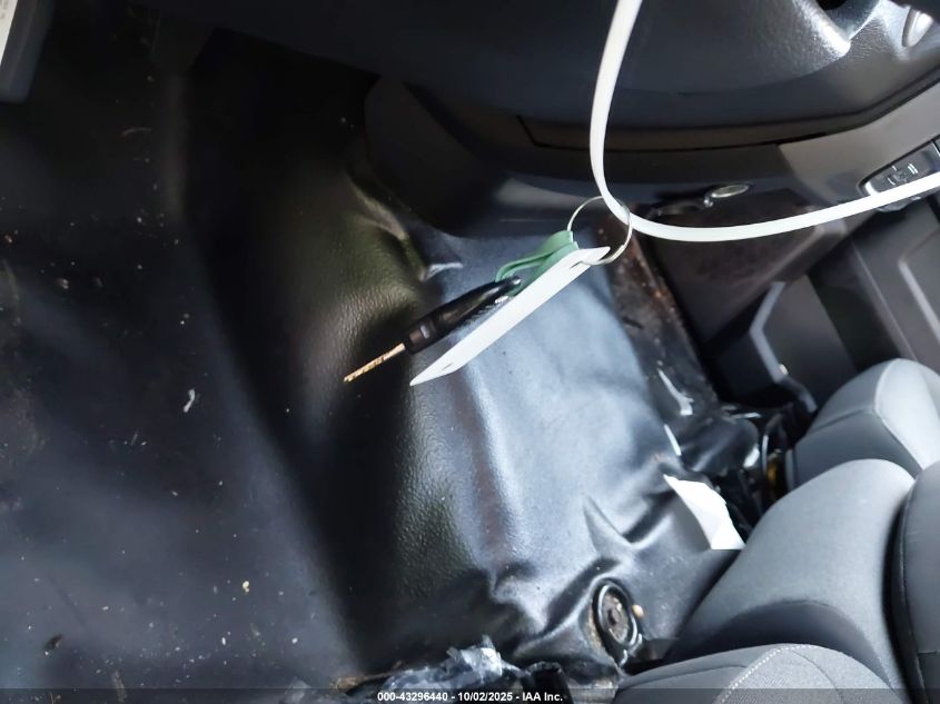 2022 Ram 1500 Classic Tradesman 4X4 6'4 Box VIN: 1C6RR7FG4NS244232 Lot: 43296440