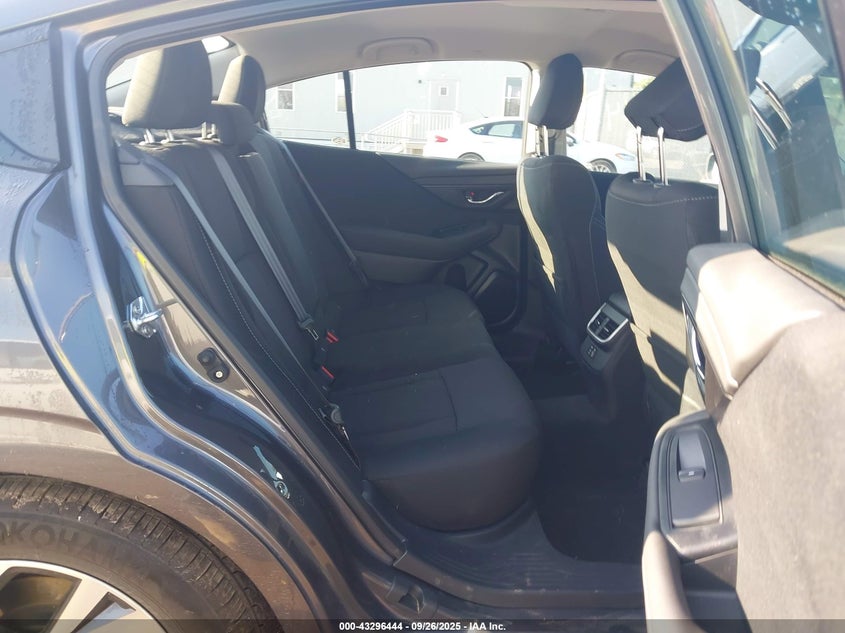 2025 Subaru Legacy Premium VIN: 4S3BWAD66S3018886 Lot: 43296444