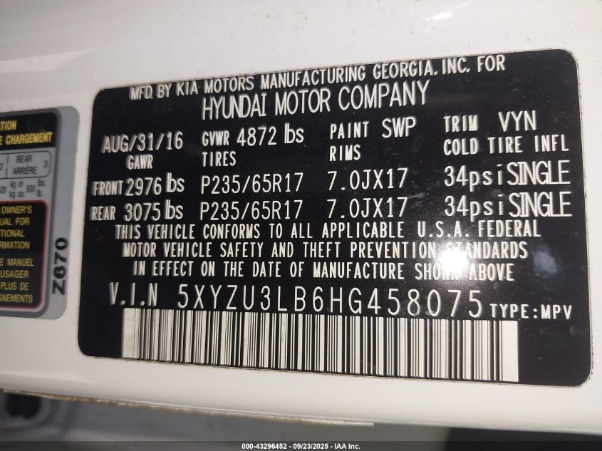 2017 Hyundai Santa Fe Sport 2.4L VIN: 5XYZU3LB6HG458075 Lot: 43296452