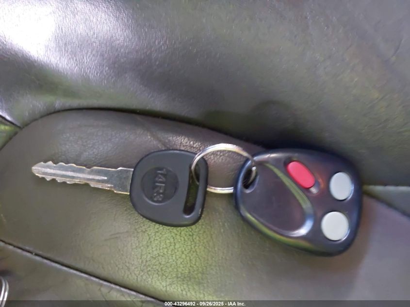 2004 GMC Envoy Slt VIN: 1GKDT13S142120447 Lot: 43296492