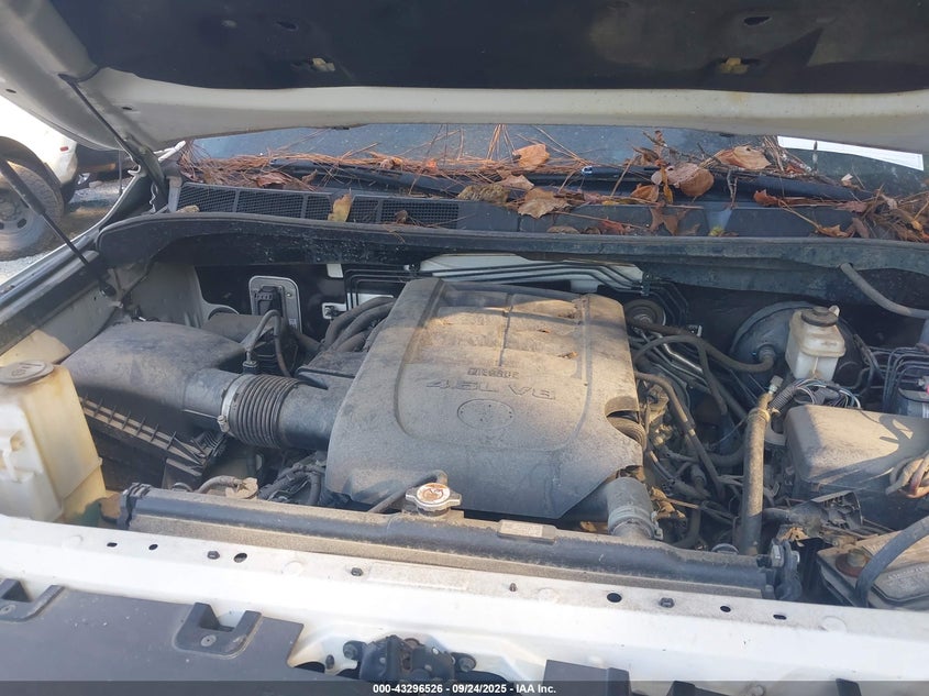 2018 Toyota Tundra Sr5 4.6L V8 VIN: 5TFRM5F15JX125660 Lot: 43296526