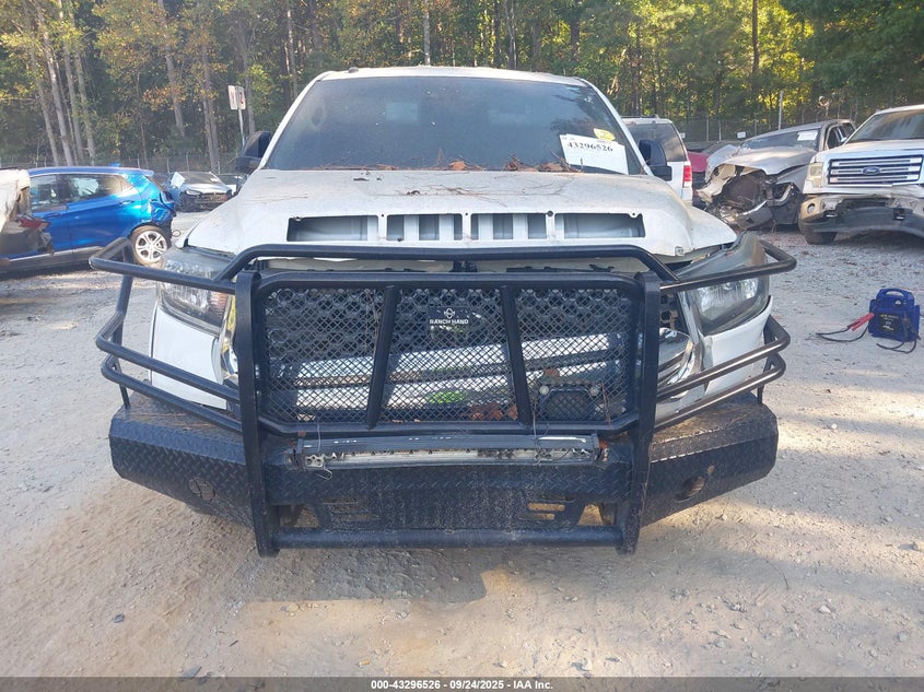 2018 Toyota Tundra Sr5 4.6L V8 VIN: 5TFRM5F15JX125660 Lot: 43296526