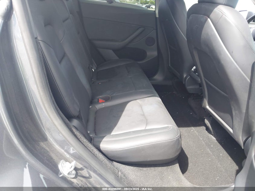 2023 Tesla Model Y Awd/Long Range Dual Motor All-Wheel Drive VIN: 7SAYGDEE8PF786011 Lot: 43296591