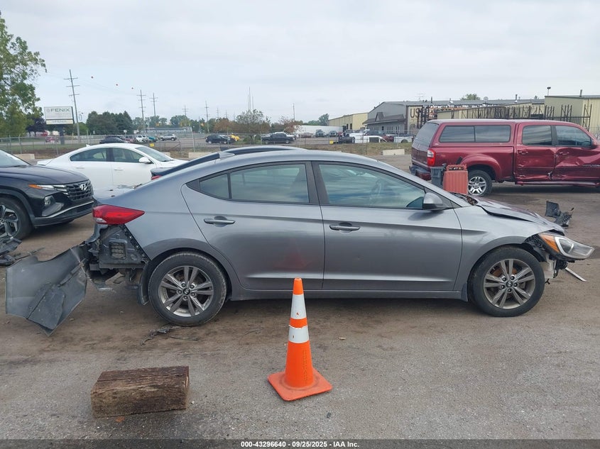 2018 HYUNDAI ELANTRA SEL - 5NPD84LF7JH373266