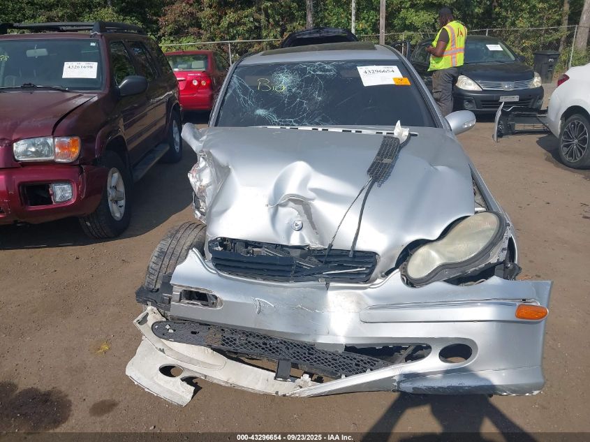2002 Mercedes-Benz C 240 VIN: WDBRF61J22F261189 Lot: 43296654