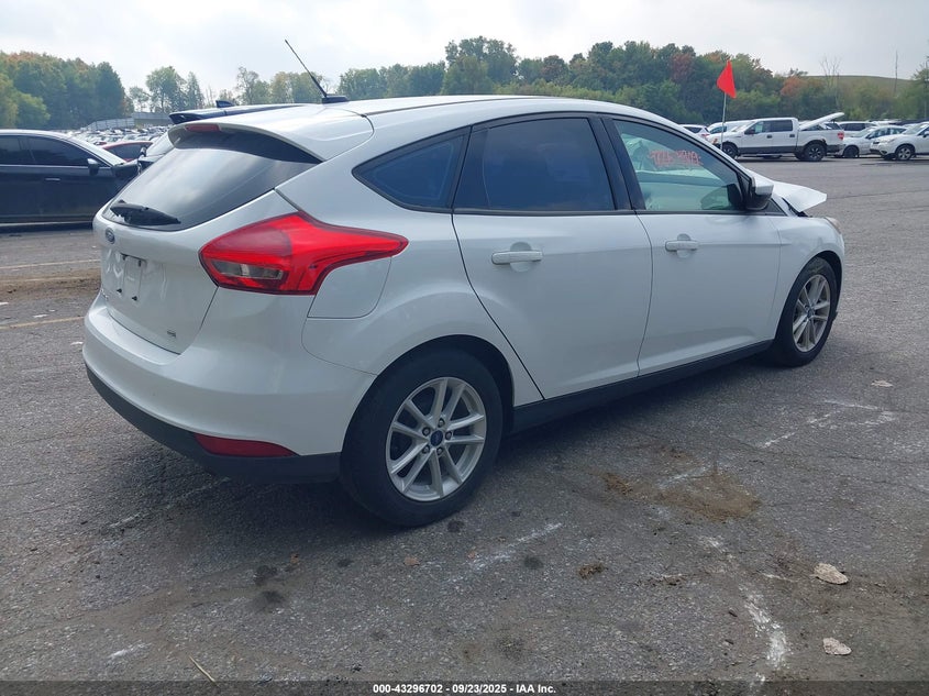 2017 FORD FOCUS SE - 1FADP3K21HL233138