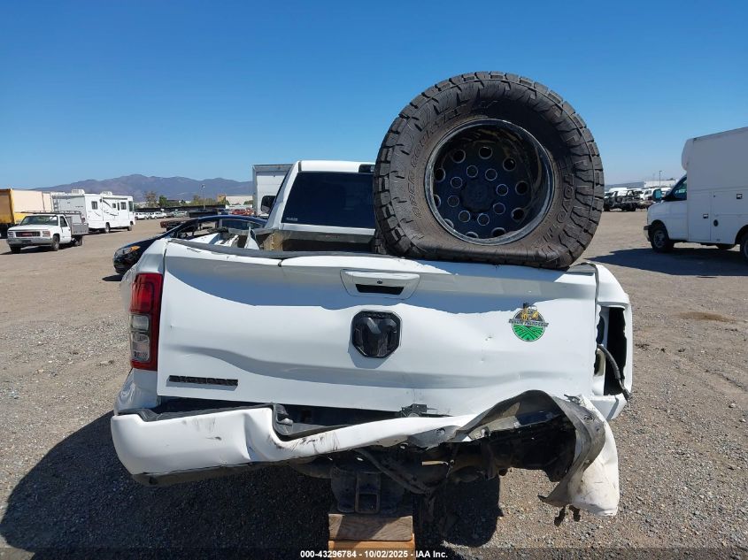 2022 Ram 3500 Big Horn 4X4 8' Box VIN: 3C63RRHL0NG175462 Lot: 43296784