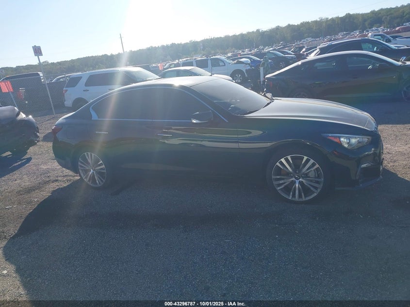 2018 INFINITI Q50 LUXE/SPORT - JN1EV7AR8JM442776